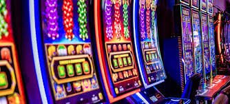 casinomentor payment screen on mobile showing DANA, OVO, GoPay, QRIS options